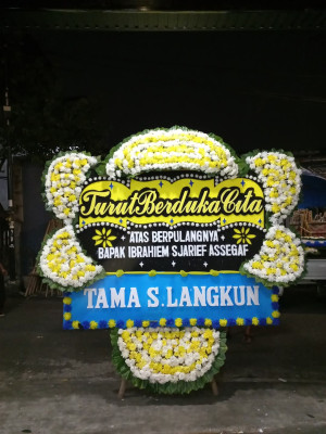 Papan Bunga Duka di Wukirsari